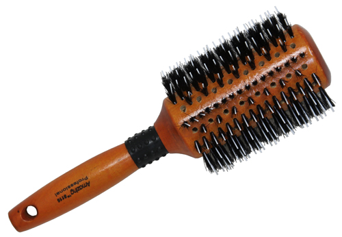 1608116-HAIR-BRUSHES.jpg